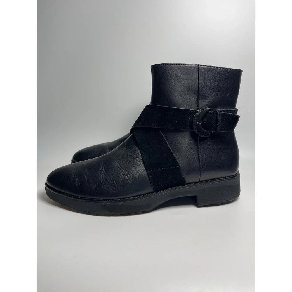 FitFlop Womens Black Leather Buckle Ankle Boots Side Zip Size 9 US